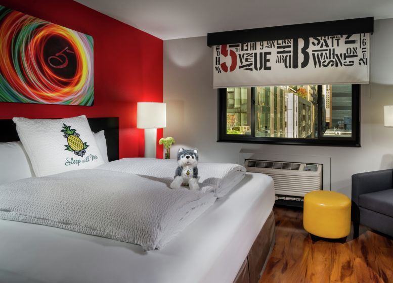 Hotel Five - A Staypineapple Hotel photo 3