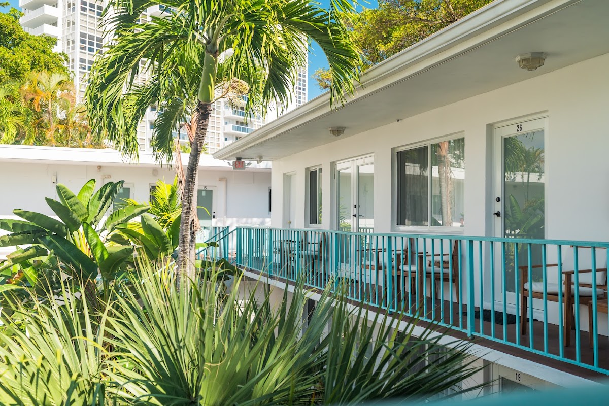 Green Island Inn