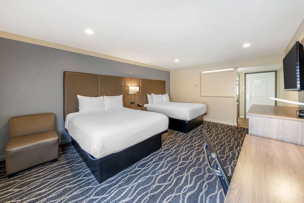 Best Western Plus Hill House photo 2
