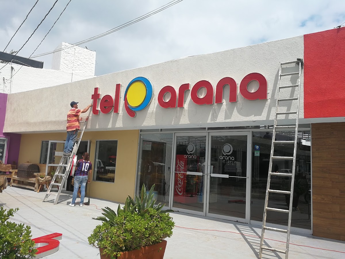 Hotel Arana, Tonala