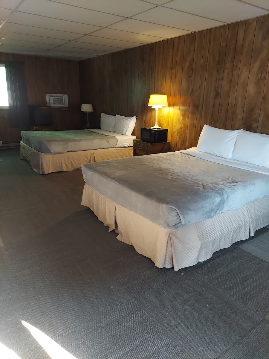 Mid-City Motel photo 3