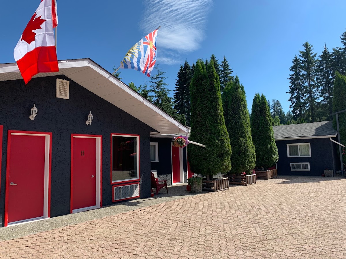 Arrow Lake Motel