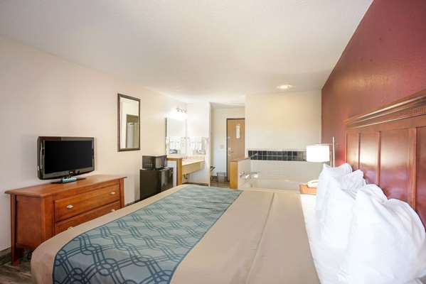 Econo Lodge Cedar Rapids South photo 2
