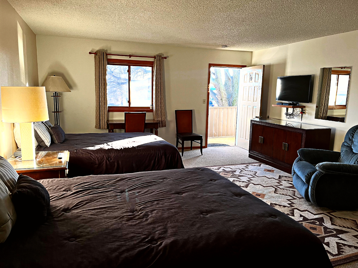 Furnas County Lodging photo 3