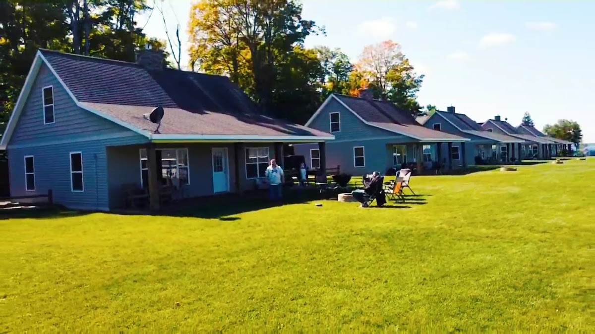 Pine Bluff Resort photo 2