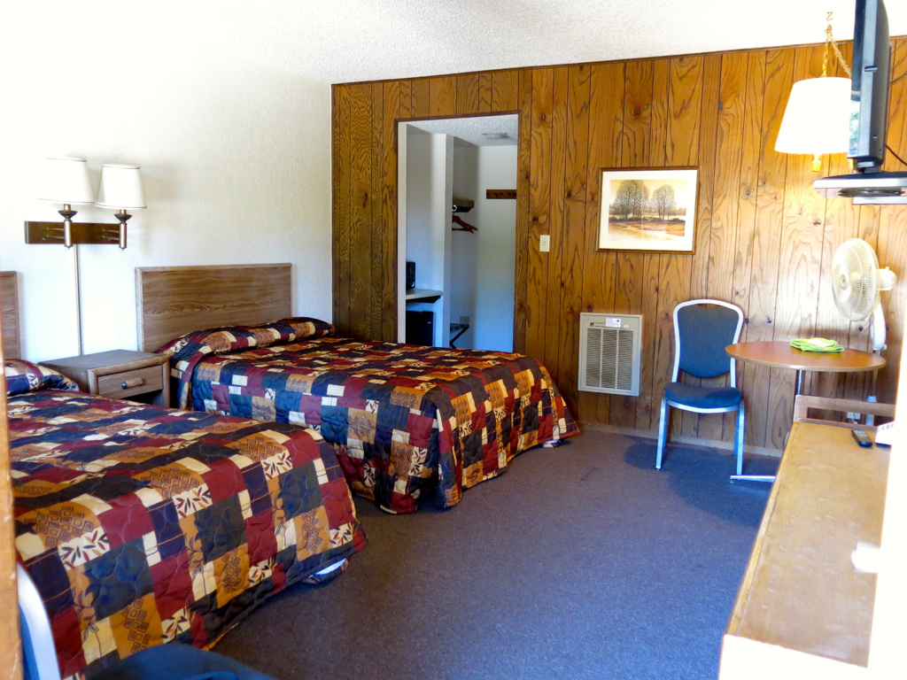 Forest Lakes Lodge photo 3