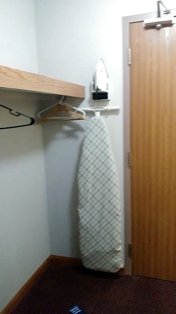 Airport Motor Inn Marathon photo 2