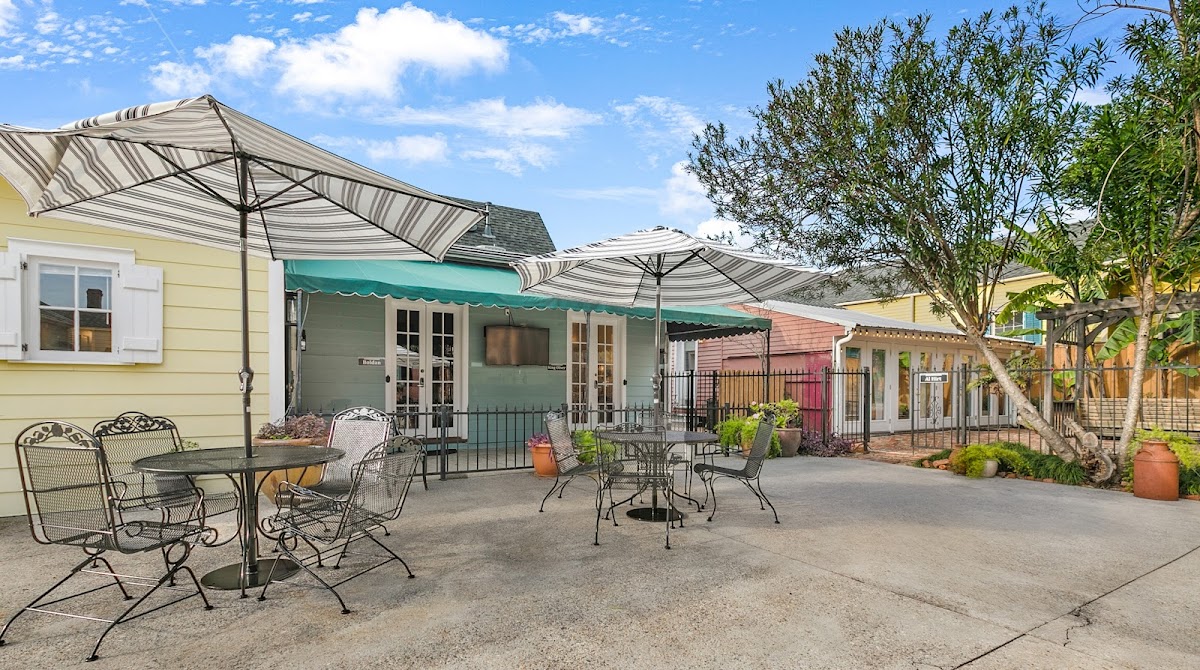 Louis Park Hotel