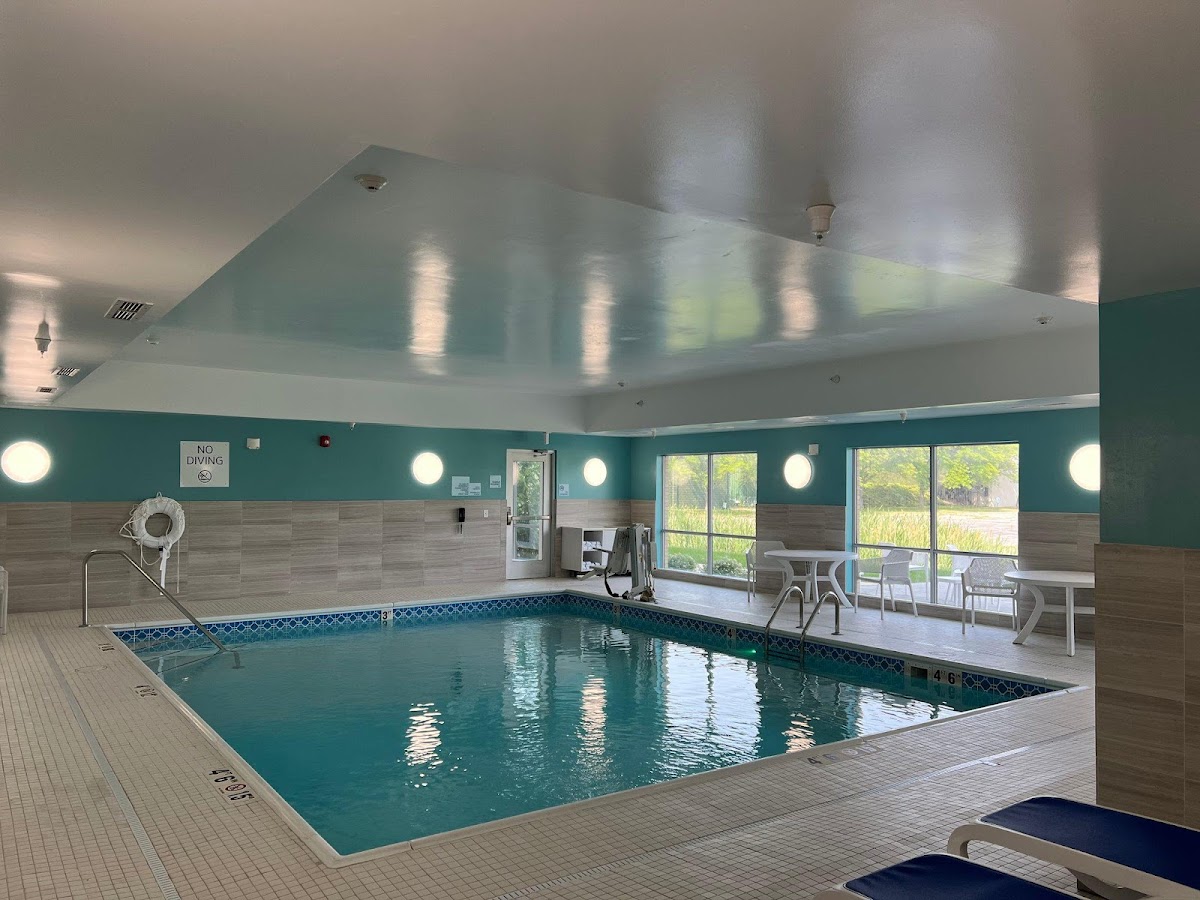 Holiday Inn Express & Suites Michigan City by IHG photo 3