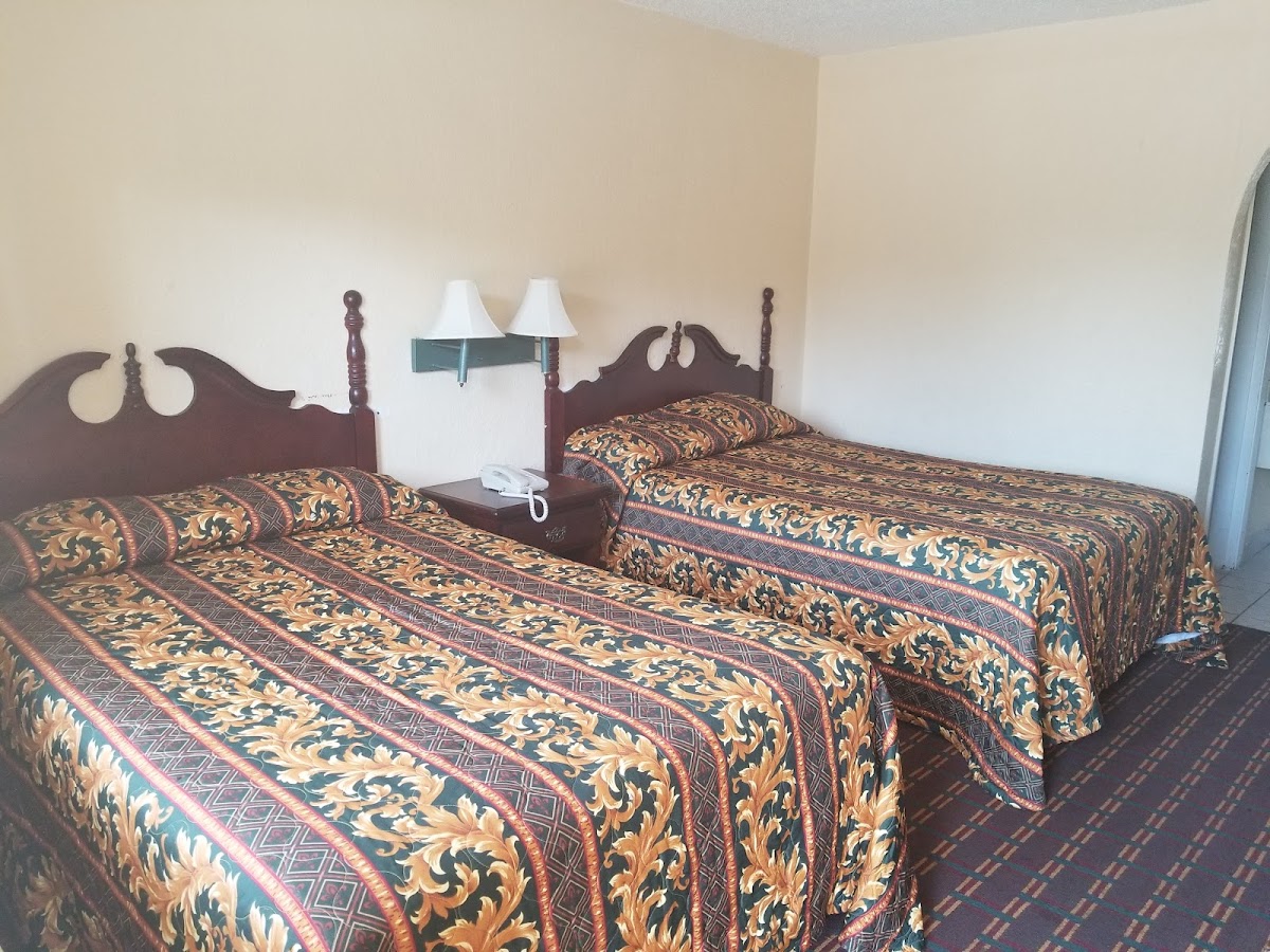 Super Z Motel photo 2