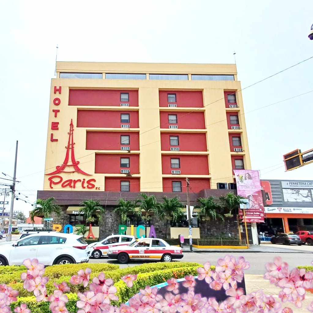 Paris FC Hotel