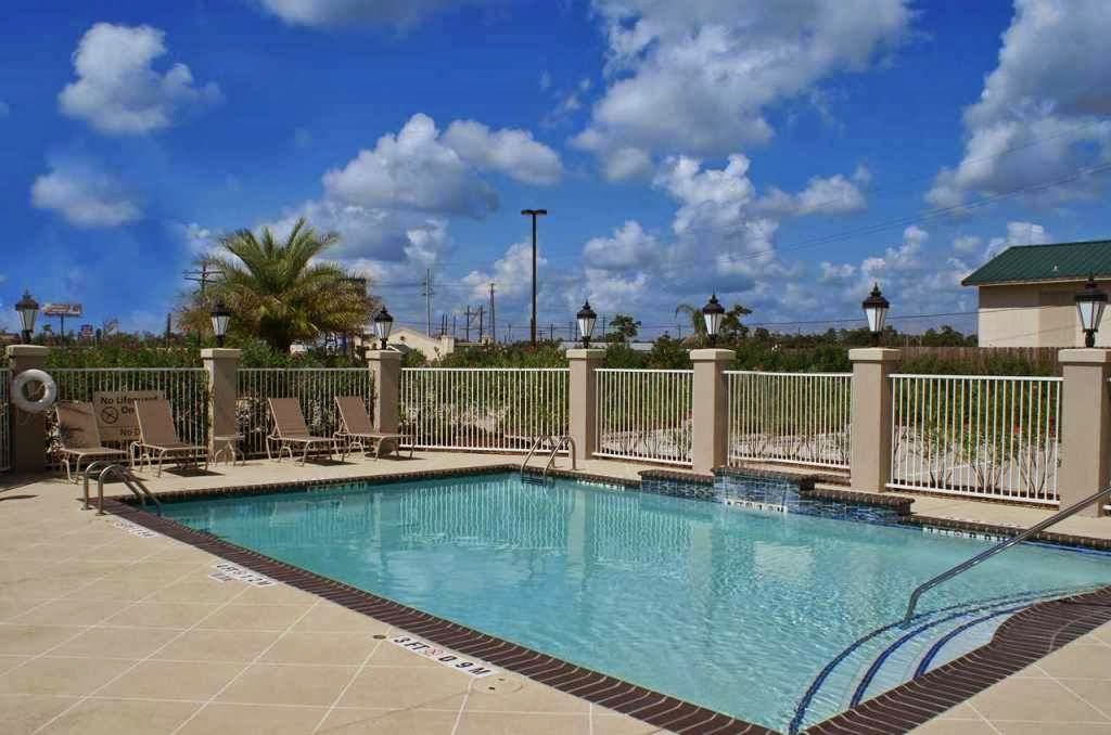 Hampton Inn Orange photo 3