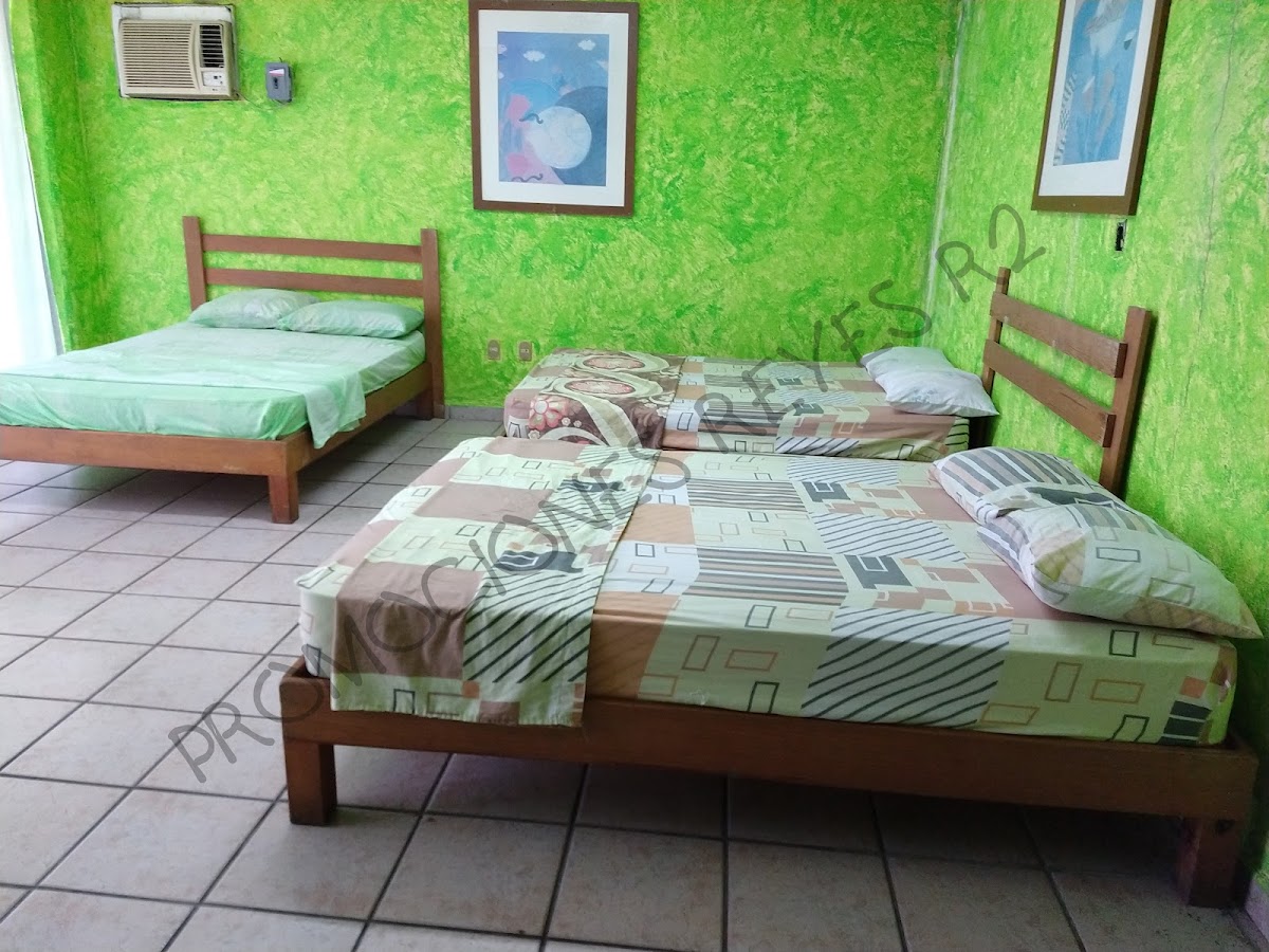Hotel Queen’s photo 2