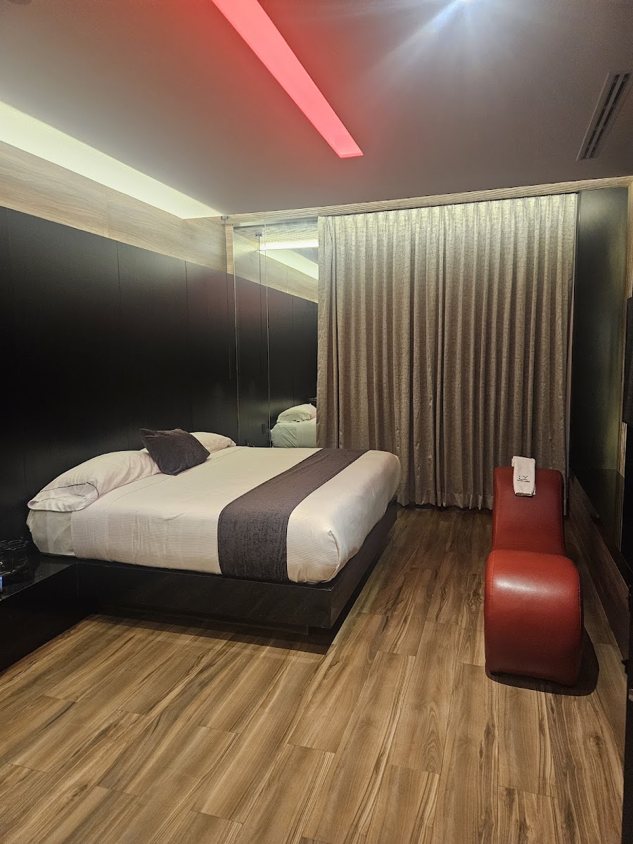 Room 1