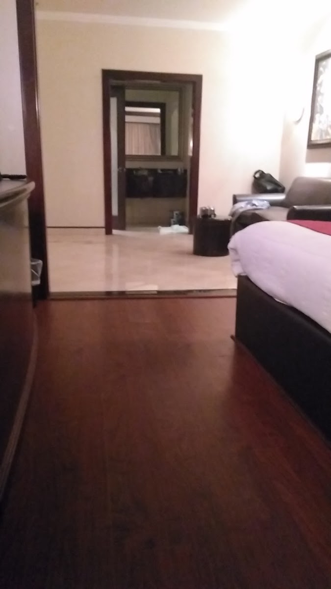 Room 8