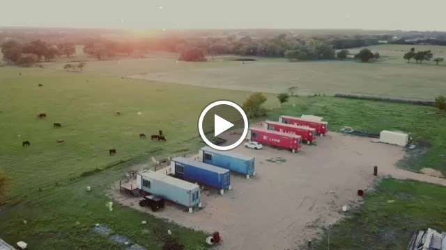 FlopHouze - Shipping Container Hotel photo 2