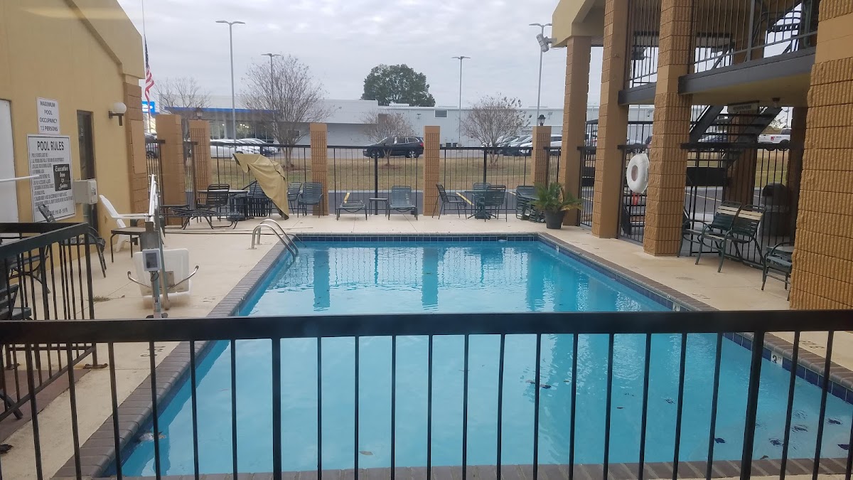 Executive Inn and Suites Enterprise