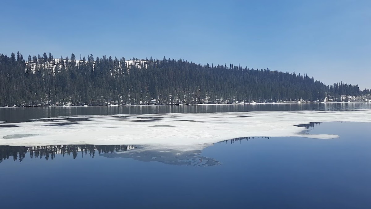 Lake Alpine Lodge photo 2