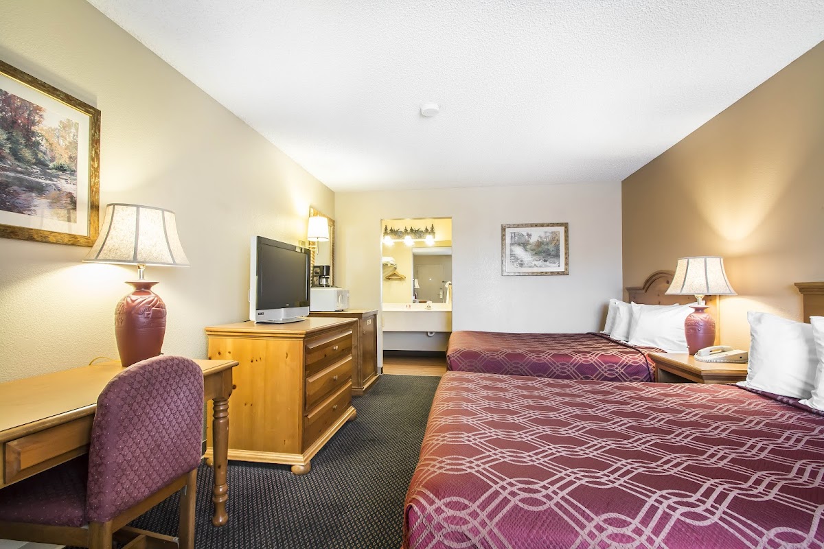 Econo Lodge I-44 Exit 80