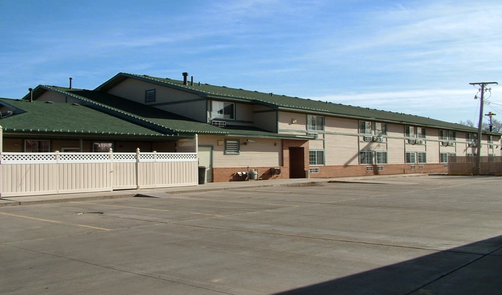 Garden City Inn