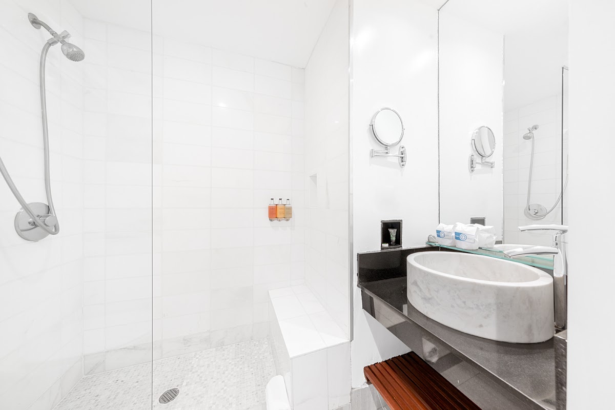 The O Hotel, Trademark Collection By Wyndham photo 3