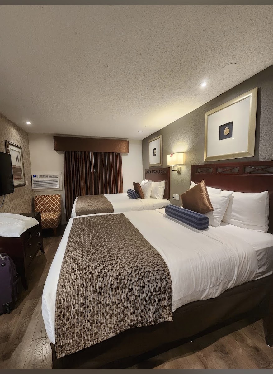 Red Lion Inn & Suites Victoria photo 2