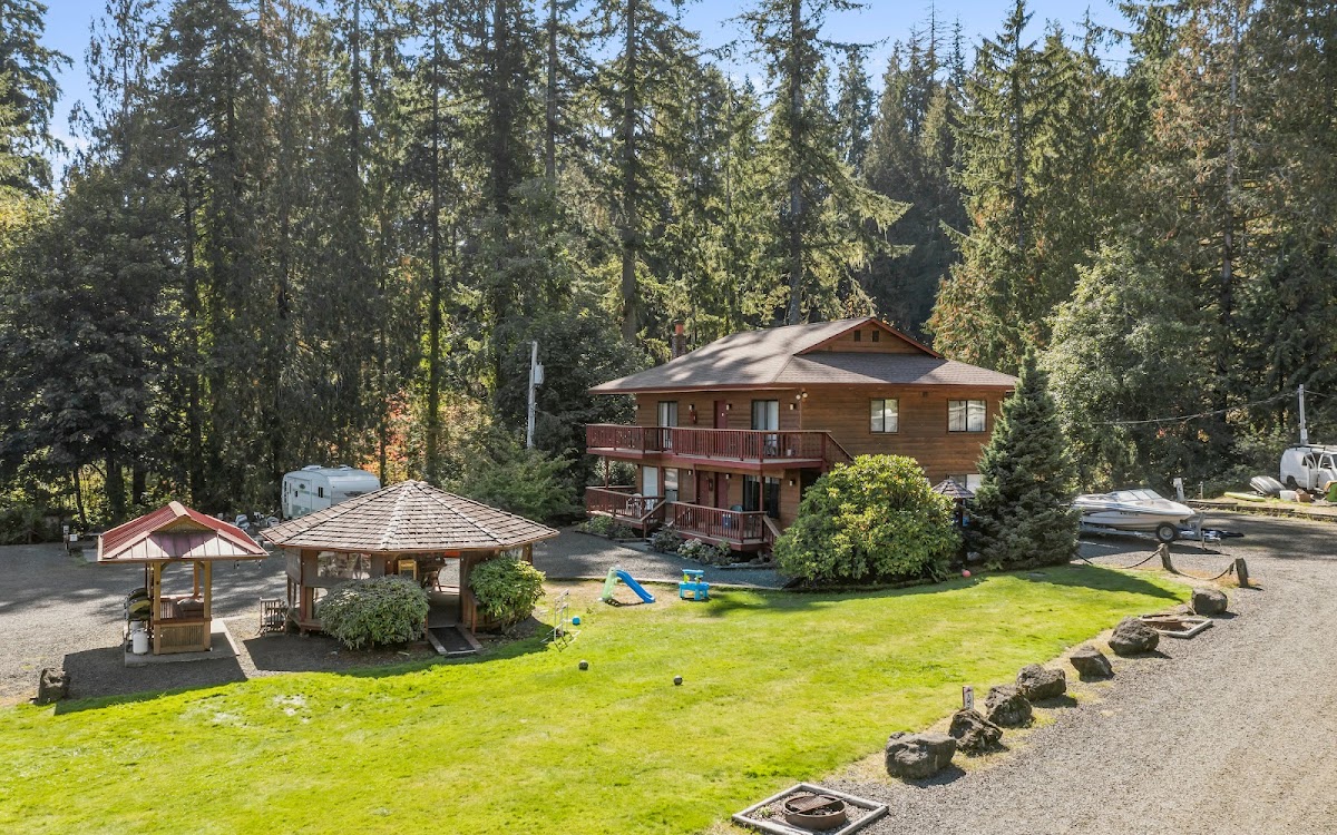 The Glen Resort