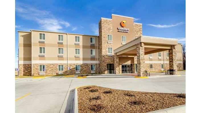 Comfort Inn & Suites Salina North