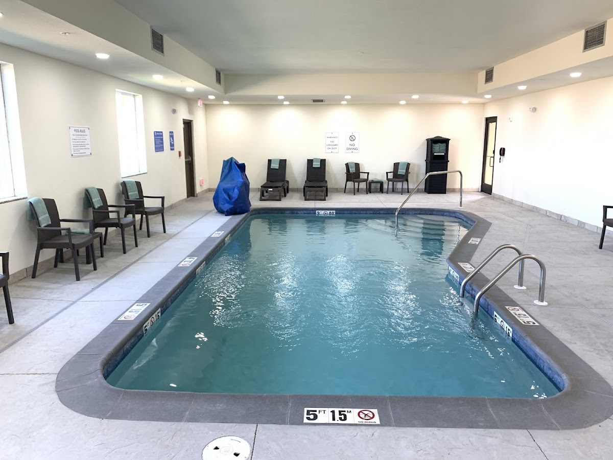 Comfort Inn & Suites Salina North photo 3