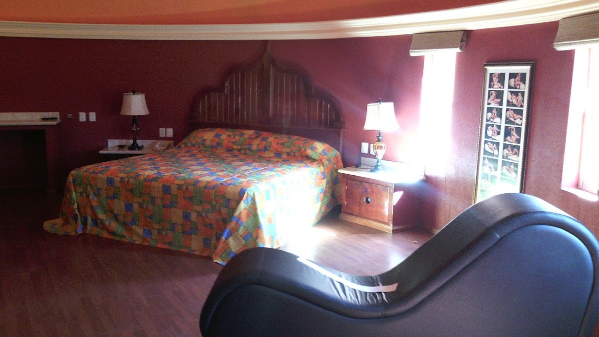 Luxor Palace Motel photo 2