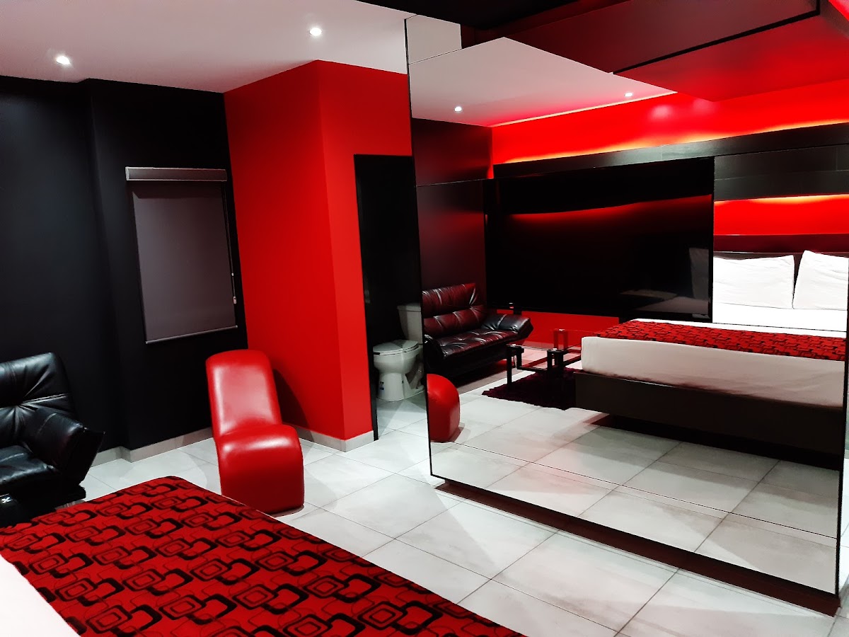 Boutique XPress Motel photo 3