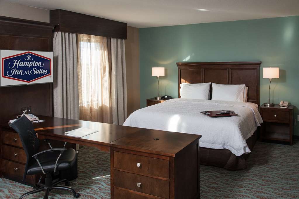 Hampton Inn & Suites Gulfport I-10 photo 3