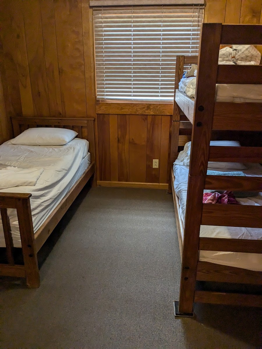 Cabin #51, Lake Hope State Park photo 2