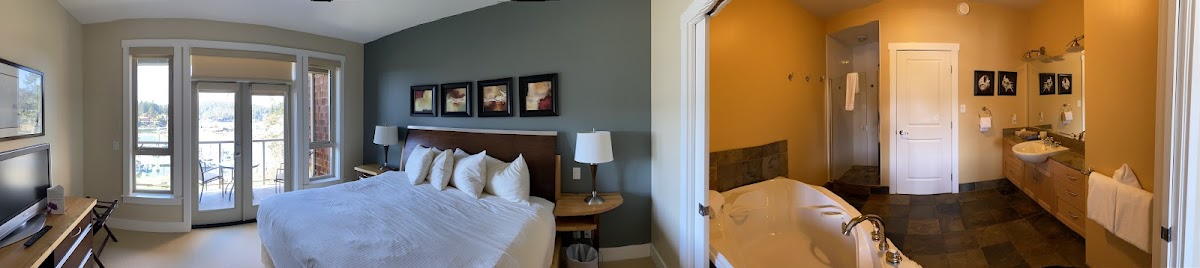Painted Boat Resort Spa & Marina photo 3