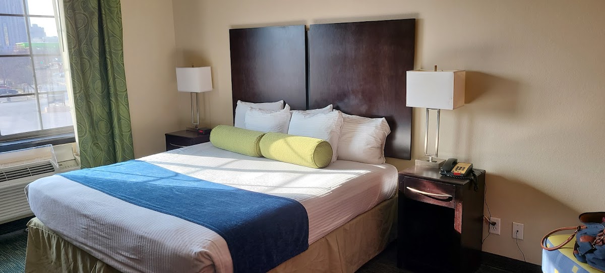 City View Inn & Suites
