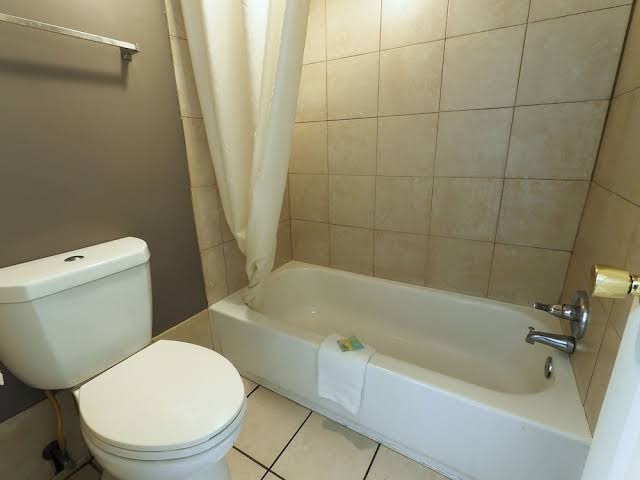 Room 4