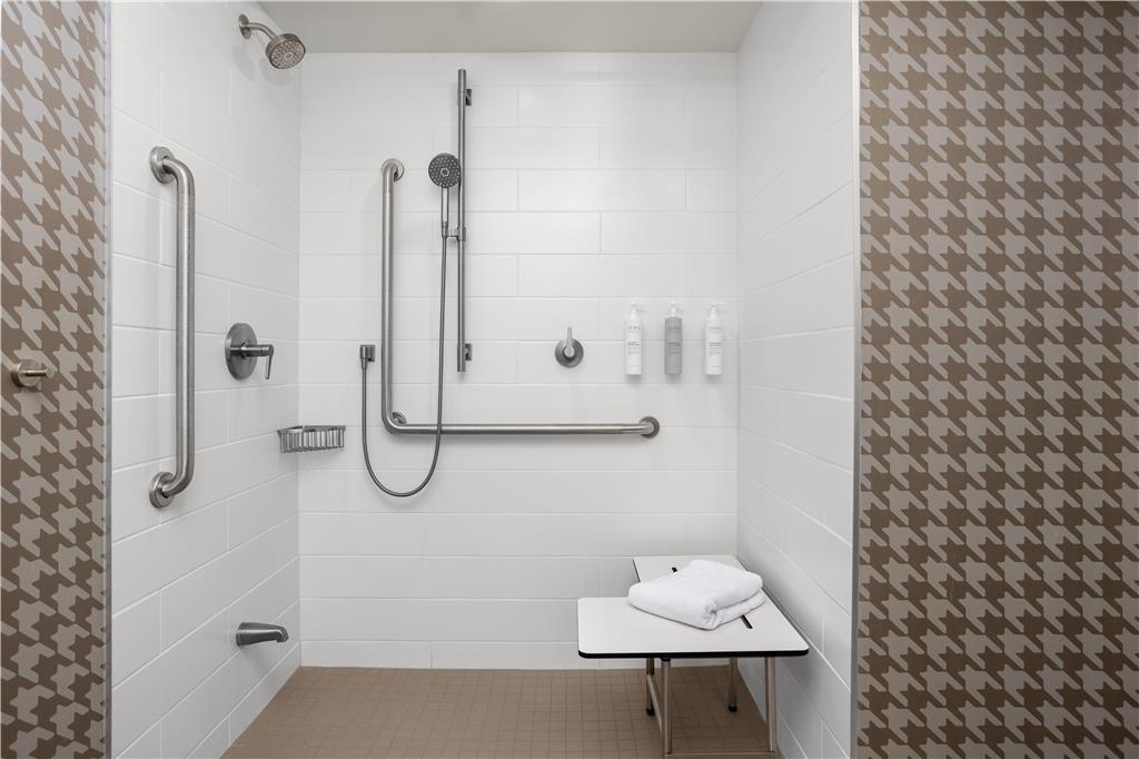 Home2 Suites by Hilton Kitchener photo 3