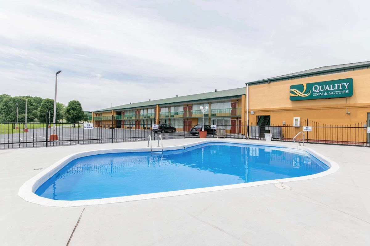 Quality Inn & Suites Horse Cave - Cave City photo 3