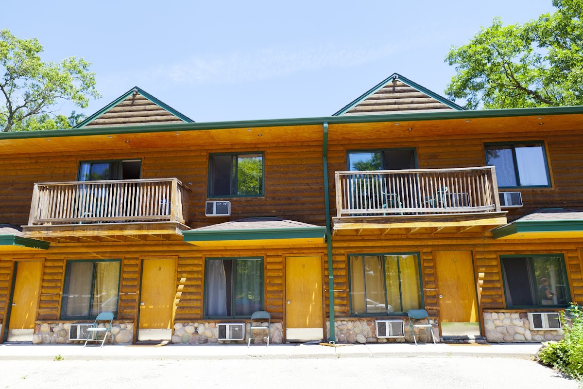 Akorn Inn