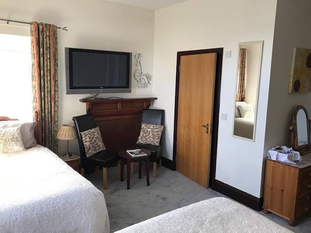 Cromarty View Guest House photo 3