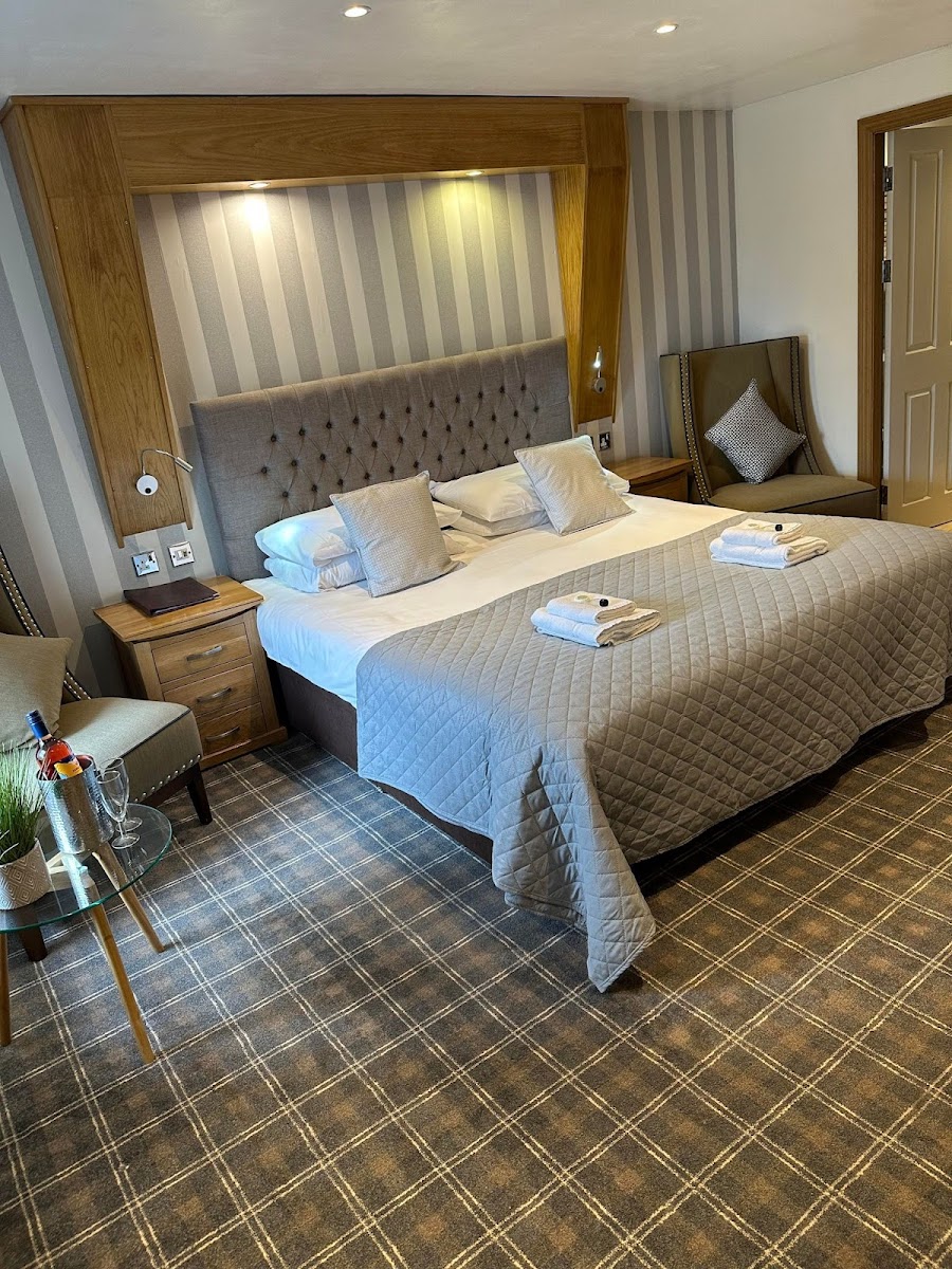 The Nithsdale Hotel photo 2