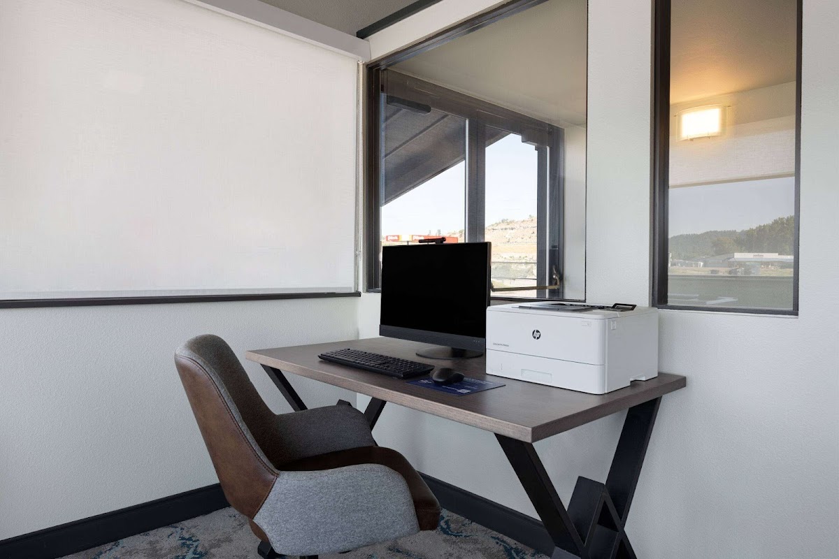 Super 8 by Wyndham Columbus photo 3