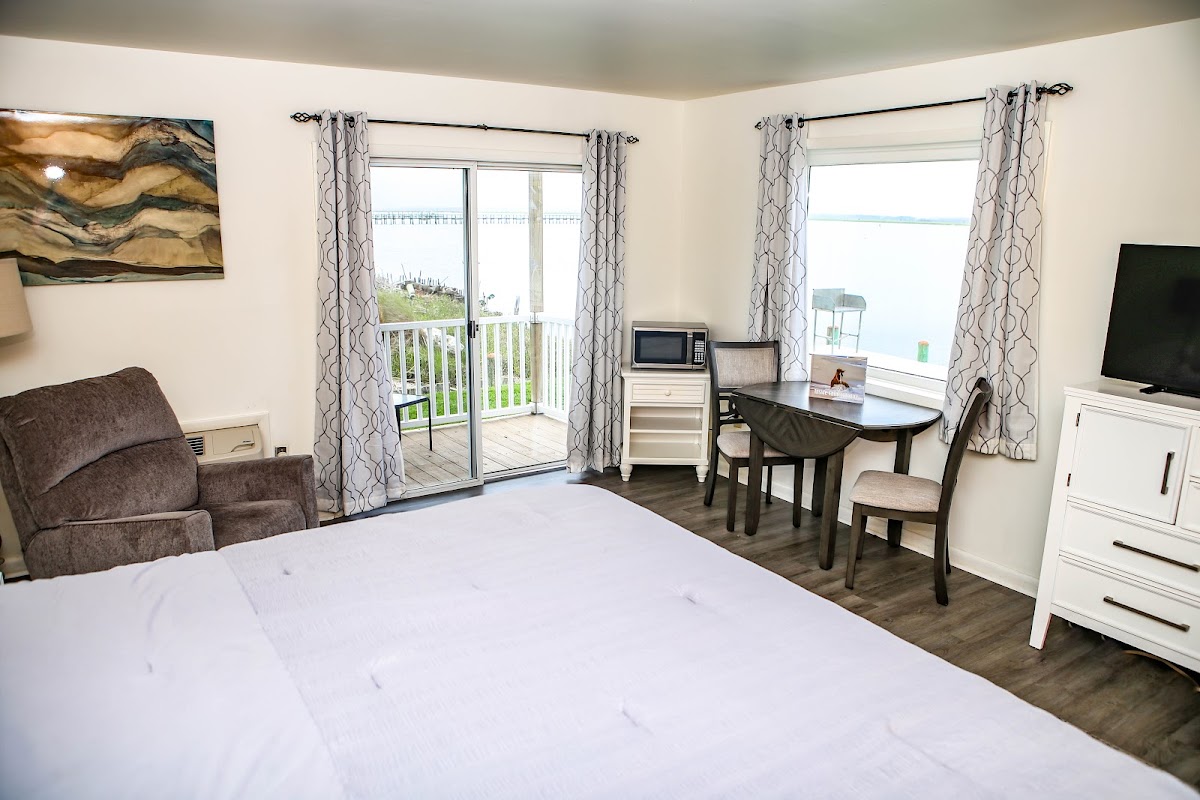 Waterside Inn photo 2