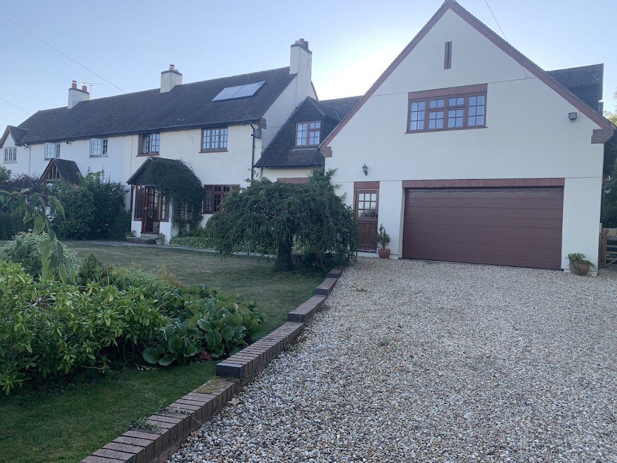 Larkrise Cottage Bed And Breakfast