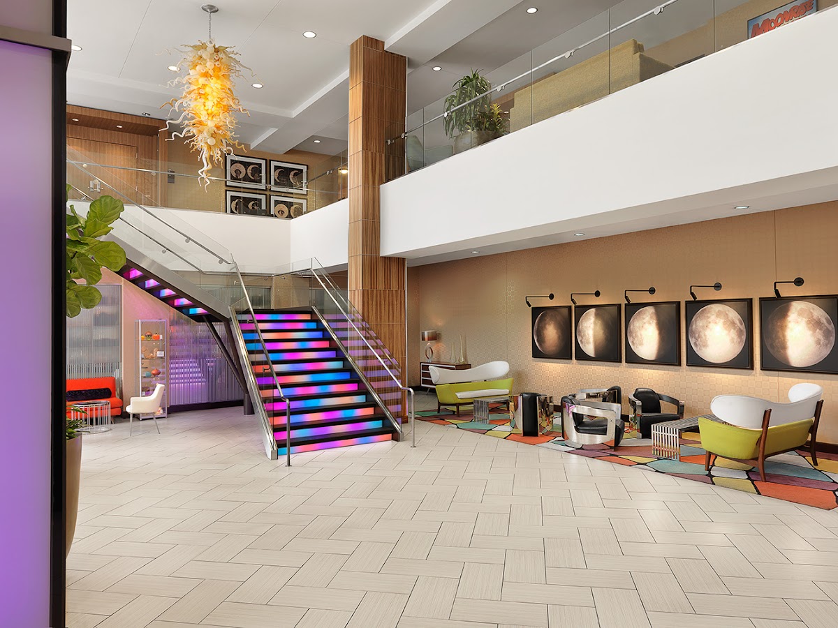 Moonrise Hotel photo 3