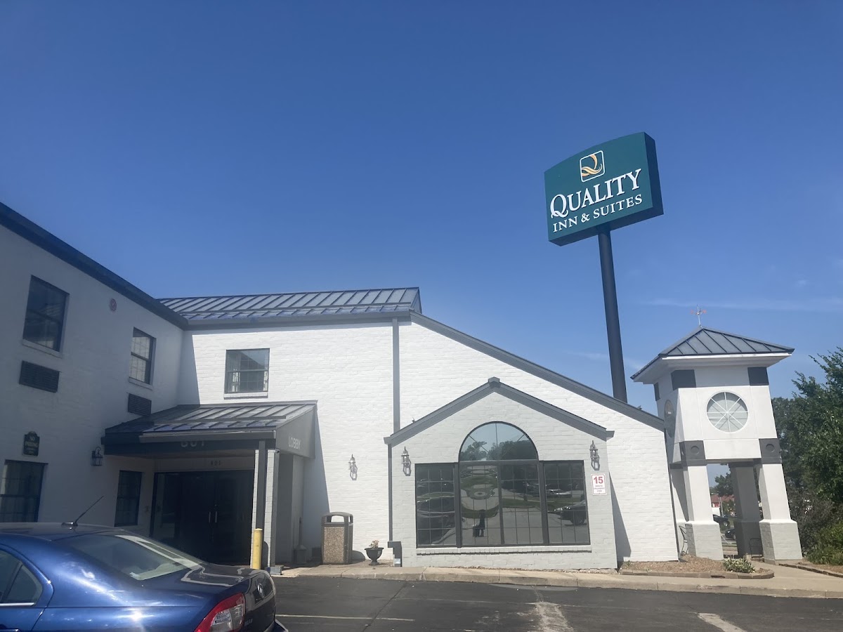 Quality Inn & Suites Columbia I-70