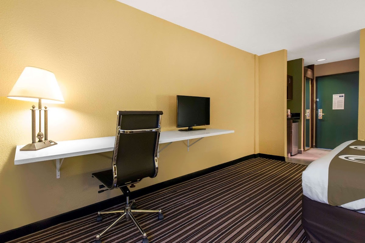 Quality Inn & Suites Columbia I-70 photo 3