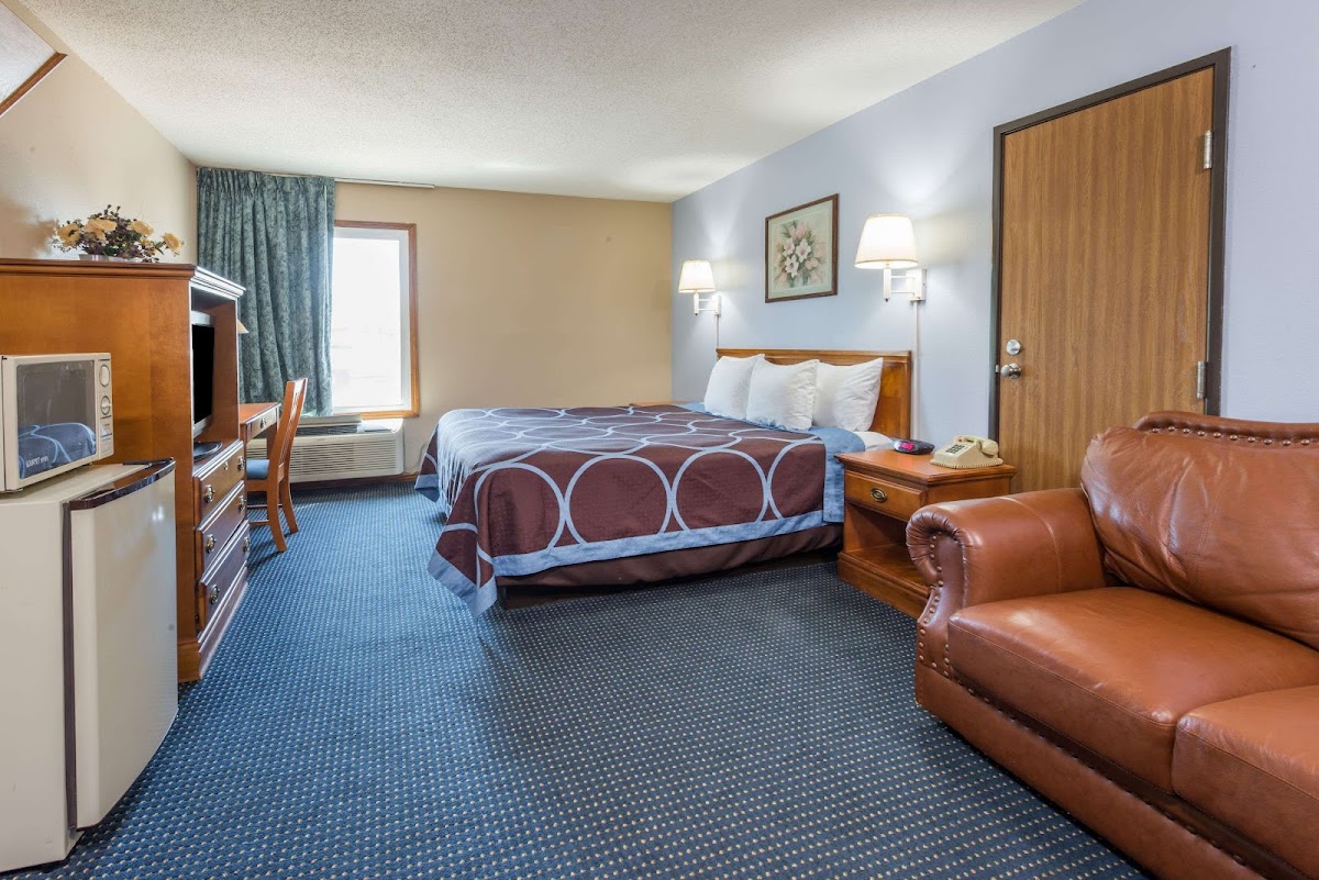 Super 8 by Wyndham O'Fallon MO/St. Louis Area photo 2