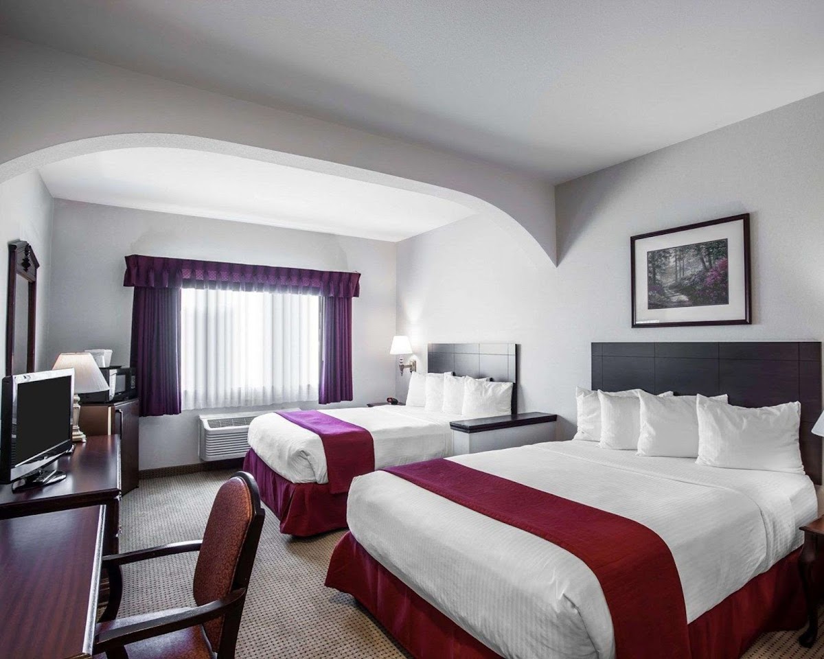 Quality Inn Grand Suites Bellingham photo 2