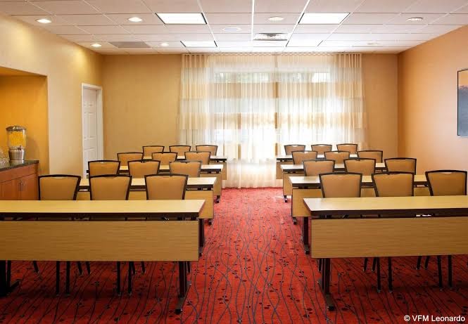 Residence Inn by Marriott Newark Silicon Valley photo 3